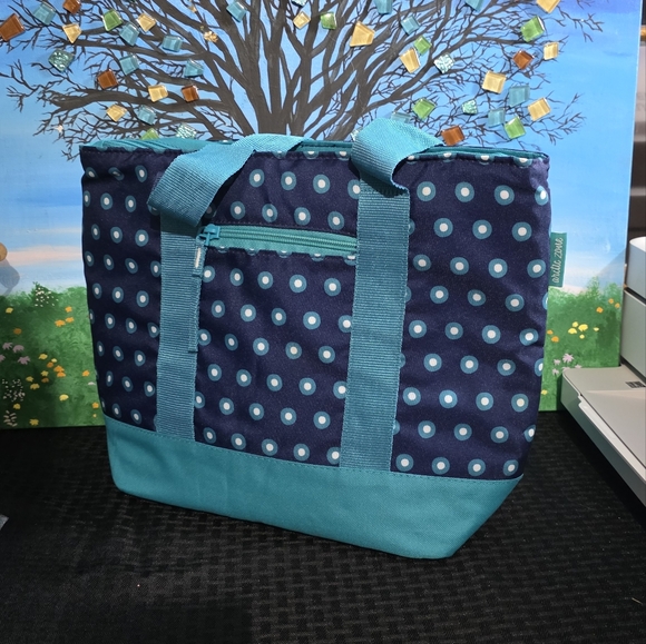 Blue Polka Dot Insulated Tote with Teal Accents - Picture 1 of 3